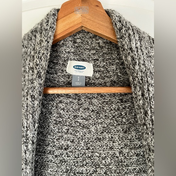 Old Navy Grey Knit Flowy Vest Sz S - Picture 4 of 5